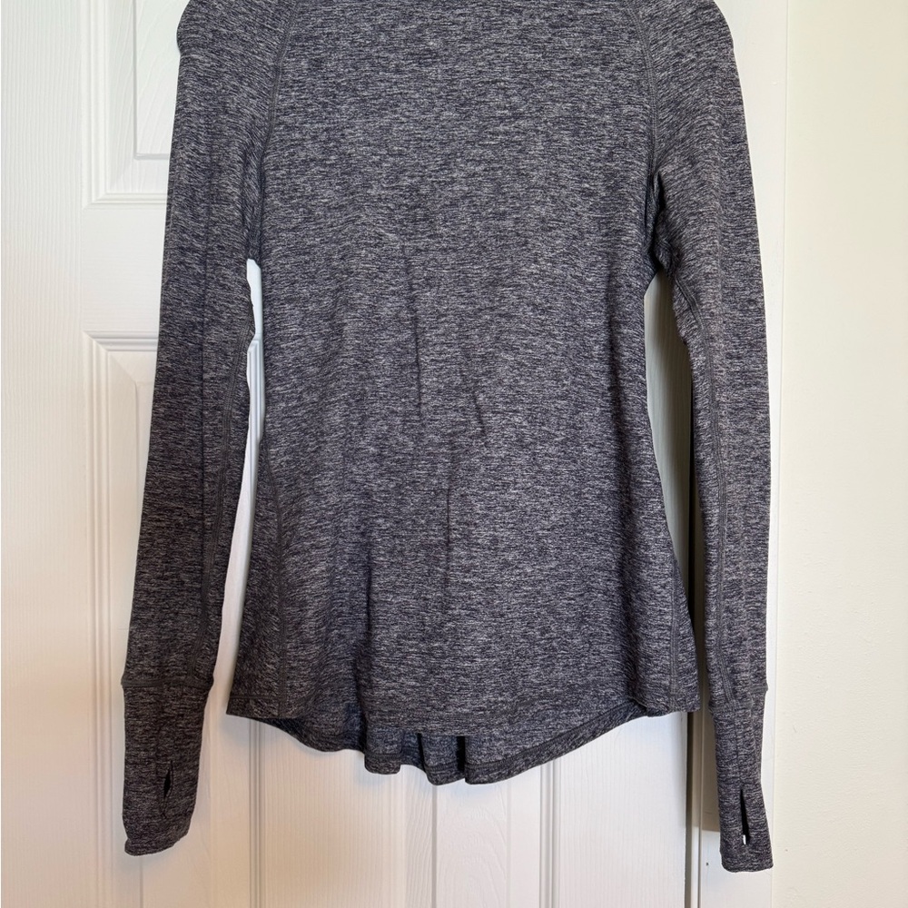 Women's Heather Gray Lululemon Long Sleeve Sweater Top